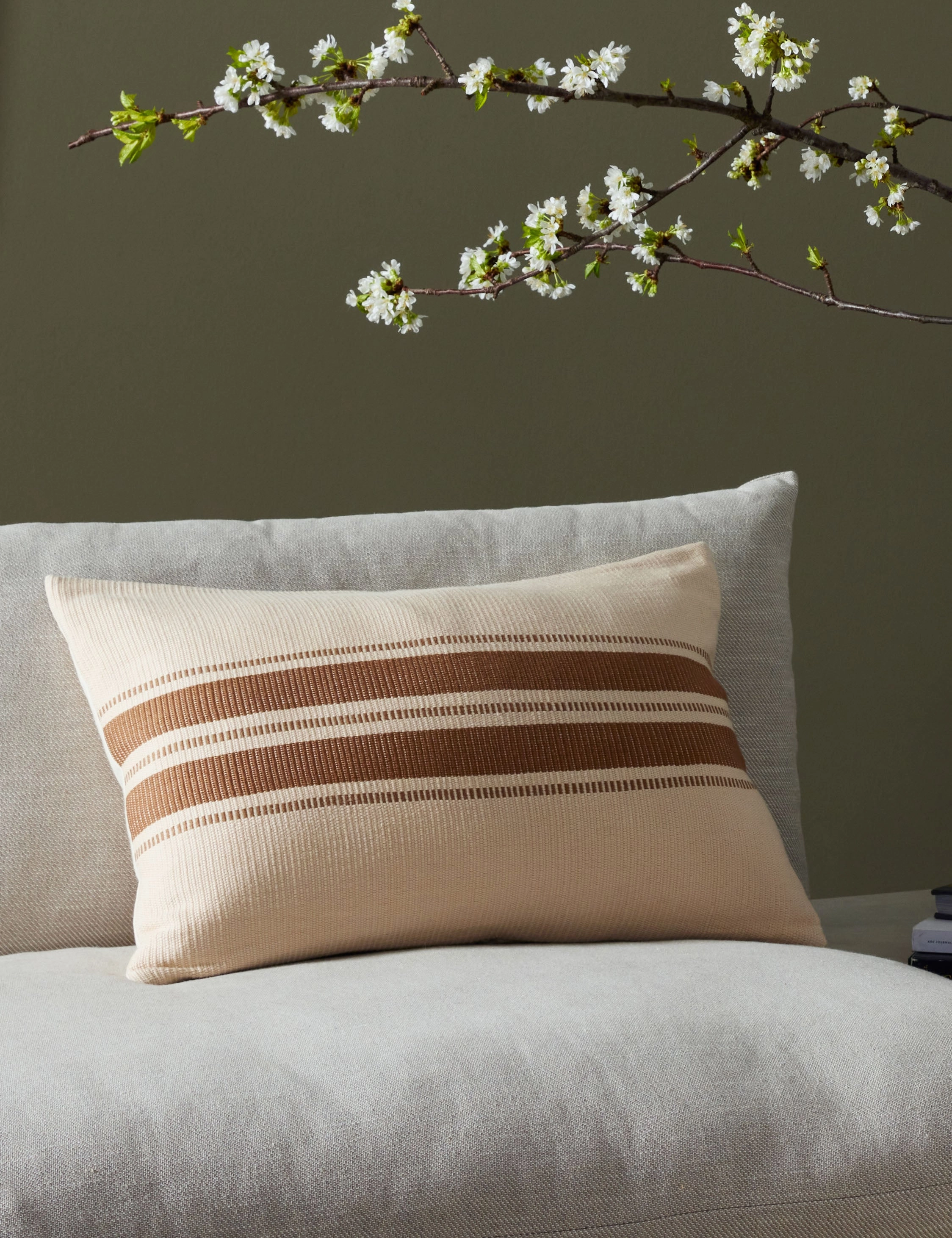 Cumbre Pillow