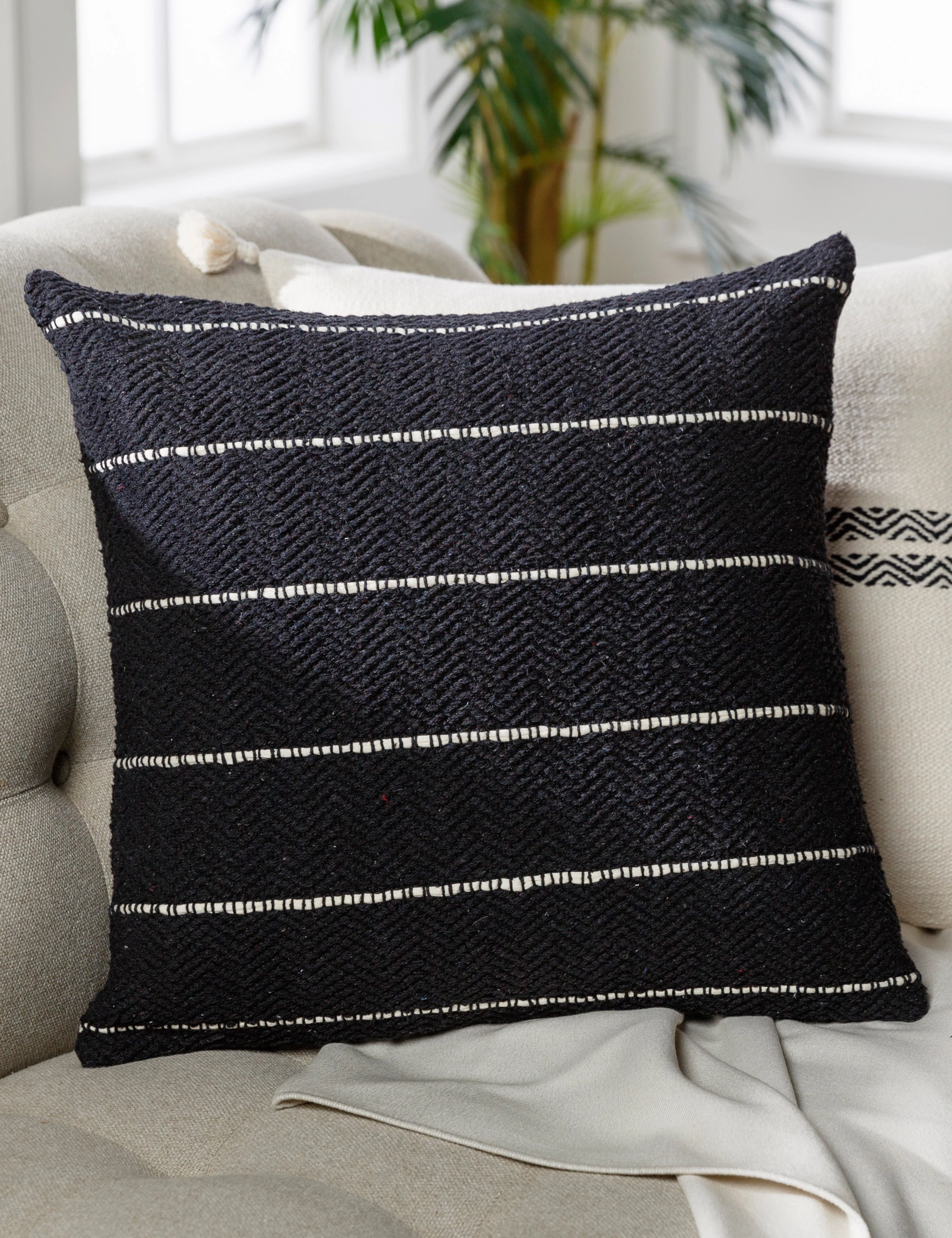 Hammad Pillow