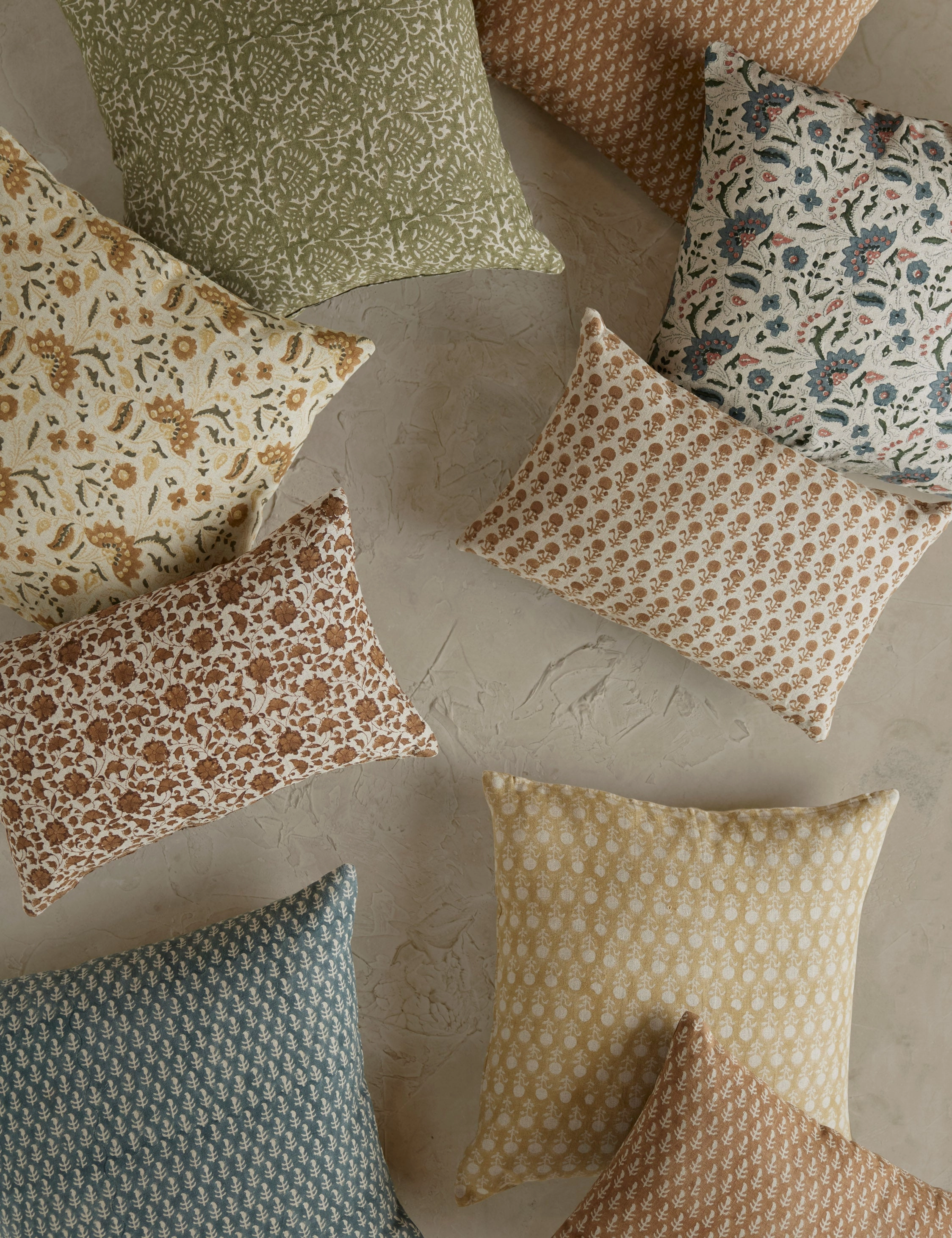 Lavelanet Linen Pillow