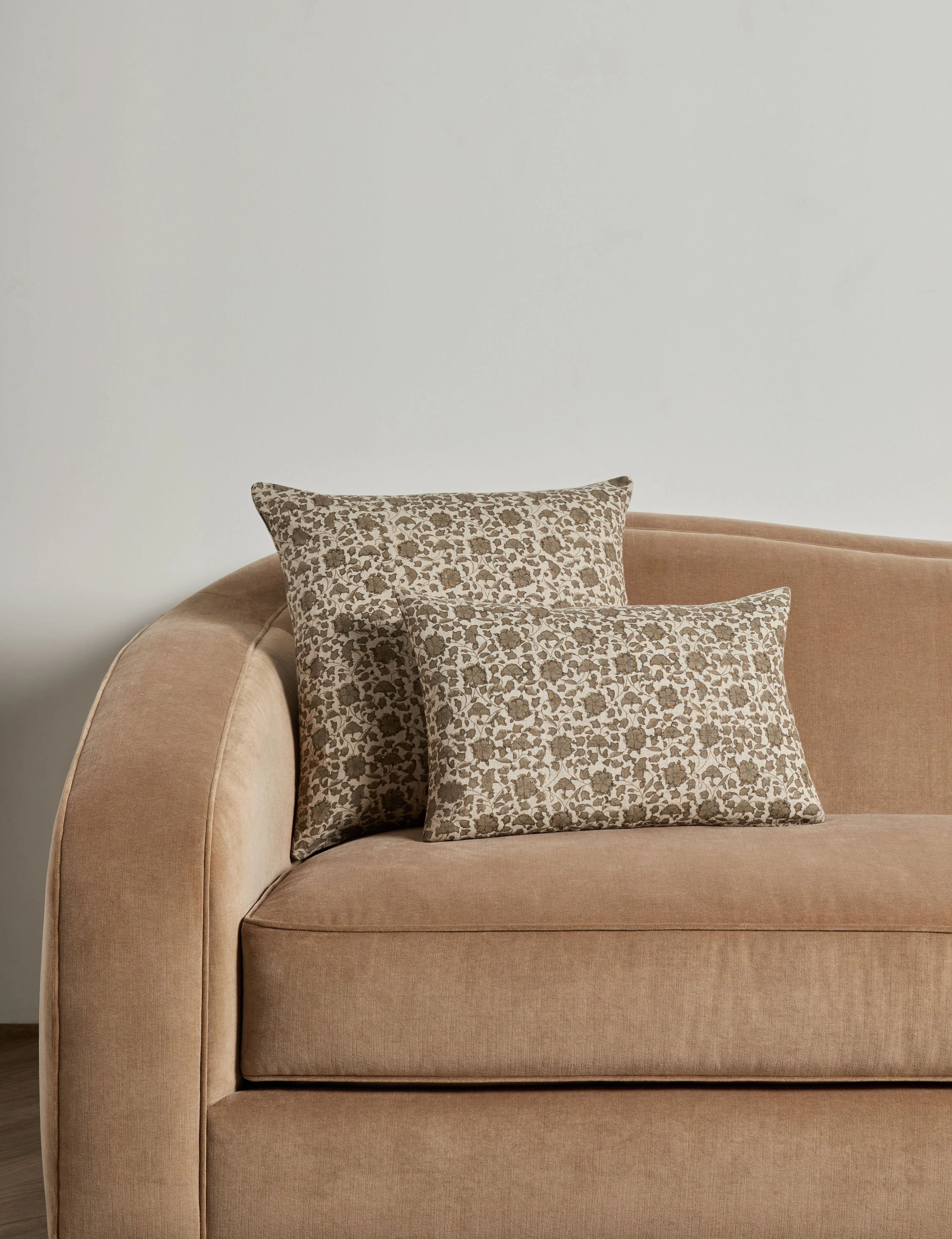 Lavelanet Linen Pillow