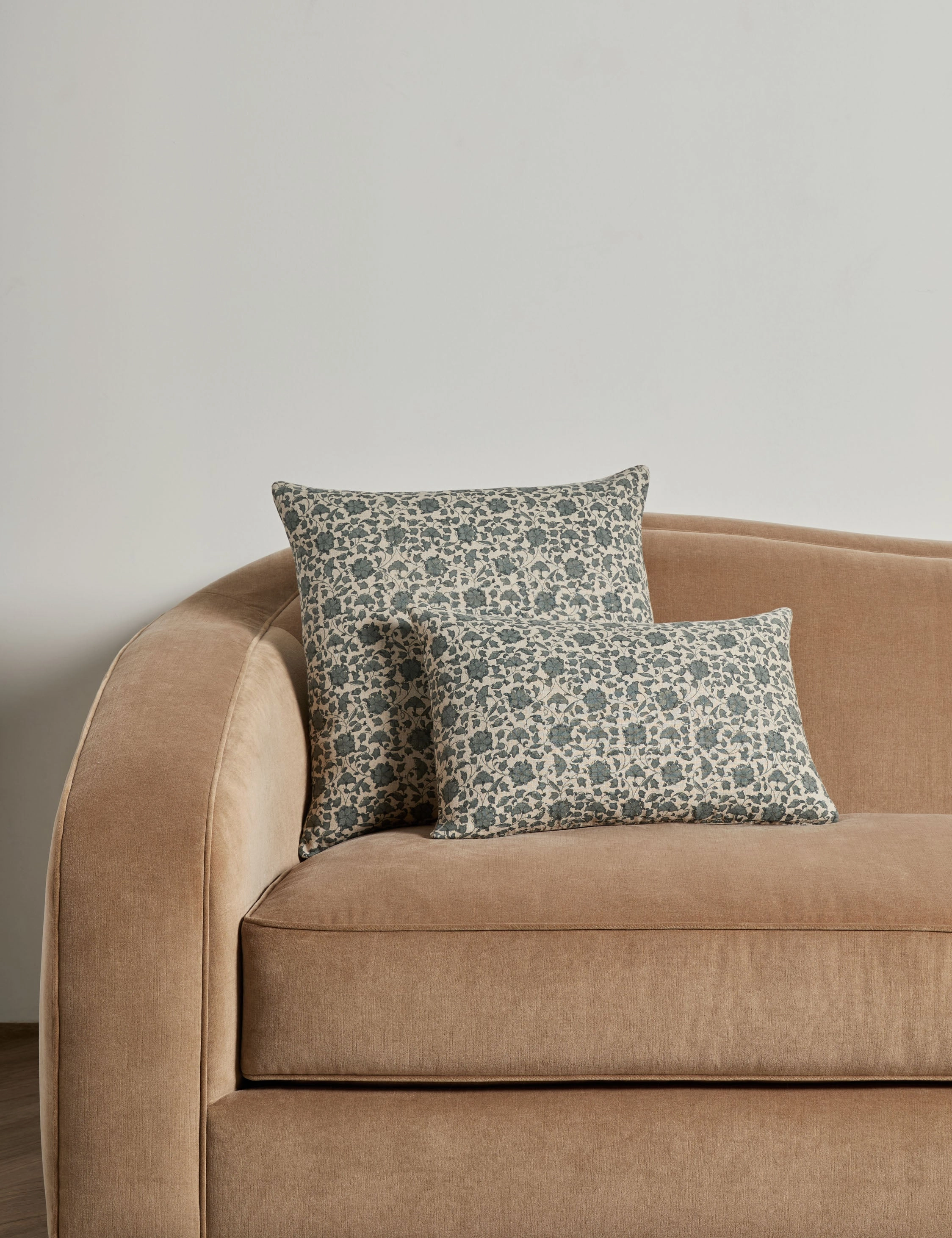 Lavelanet Linen Pillow
