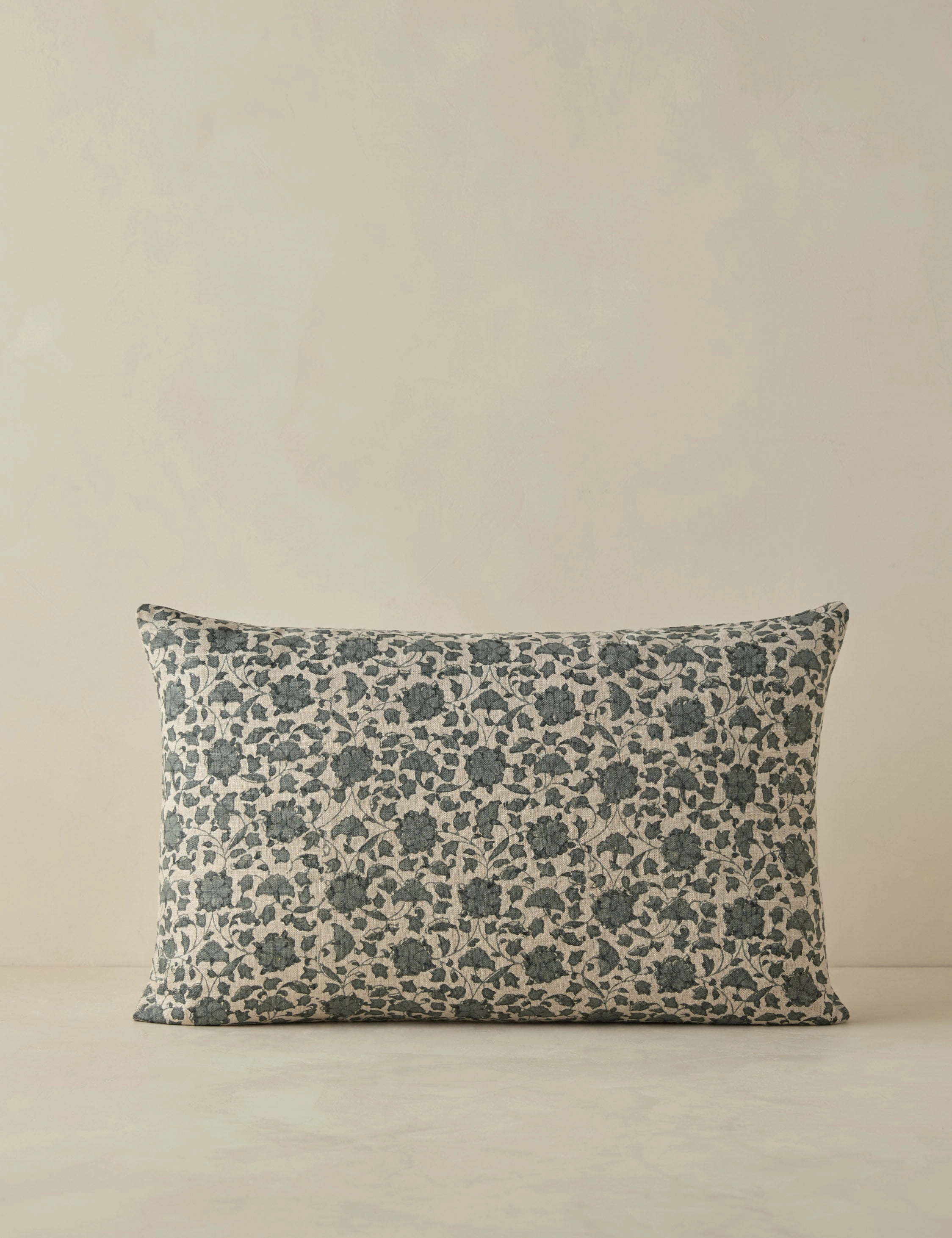 Lavelanet Linen Pillow
