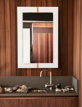 Liana Mirror