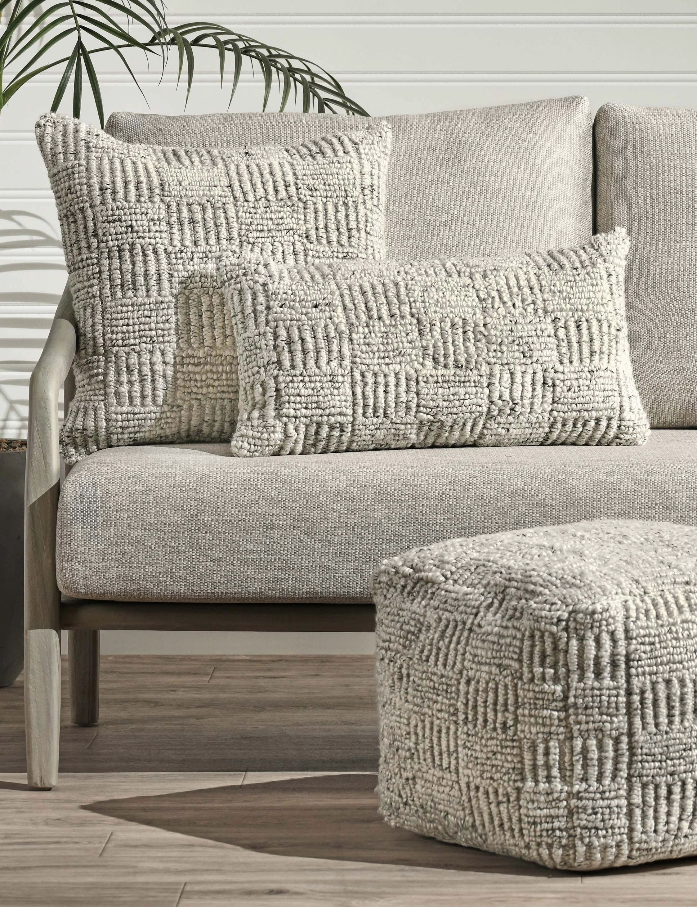 Linzy Pillow