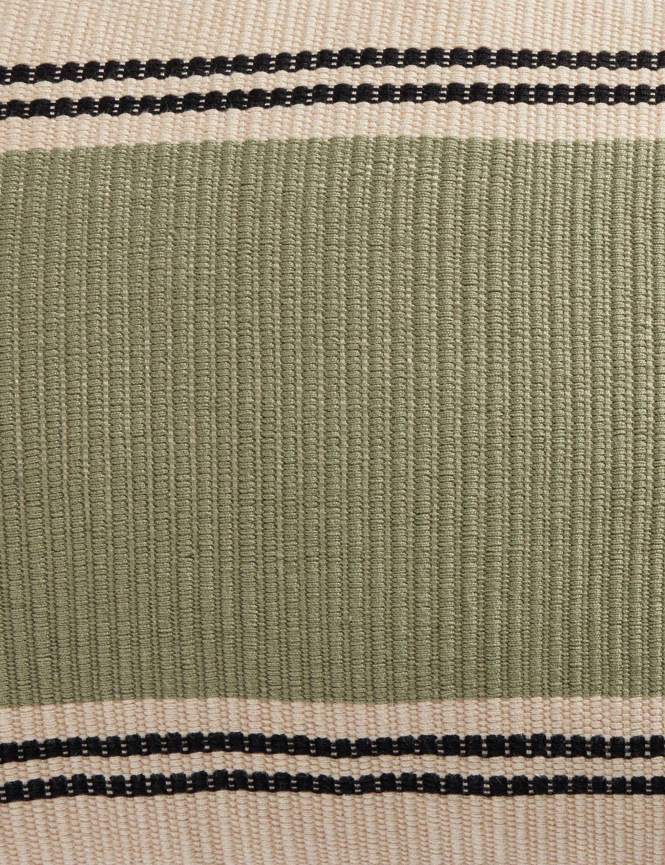 Loma Pillow