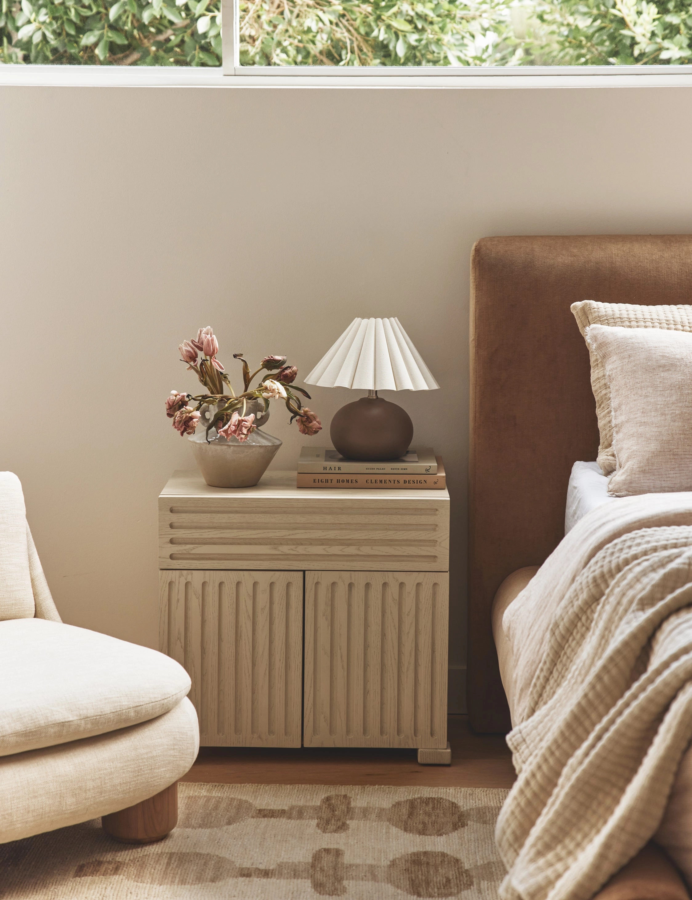 Luis Table Lamp