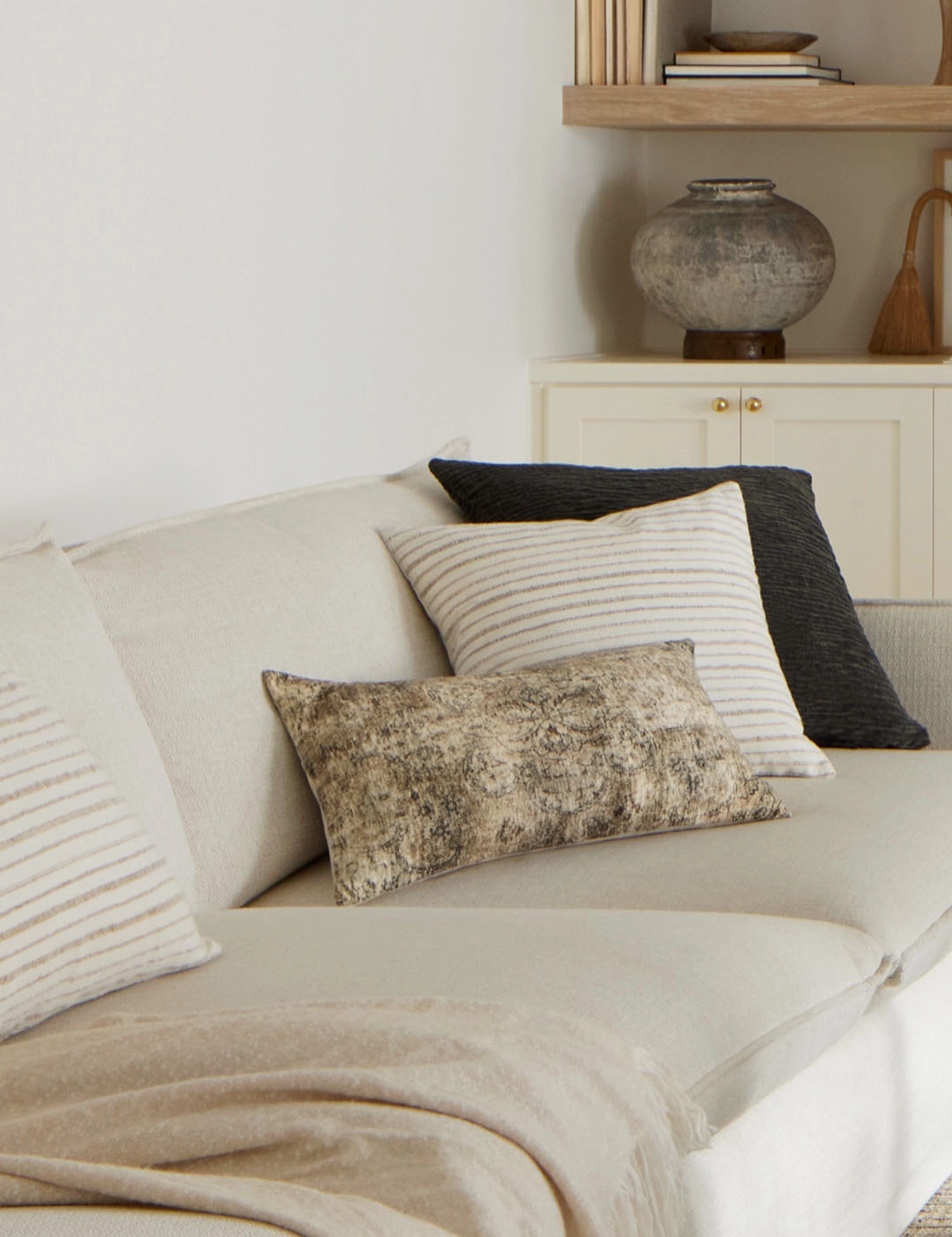 Shelton Pillow