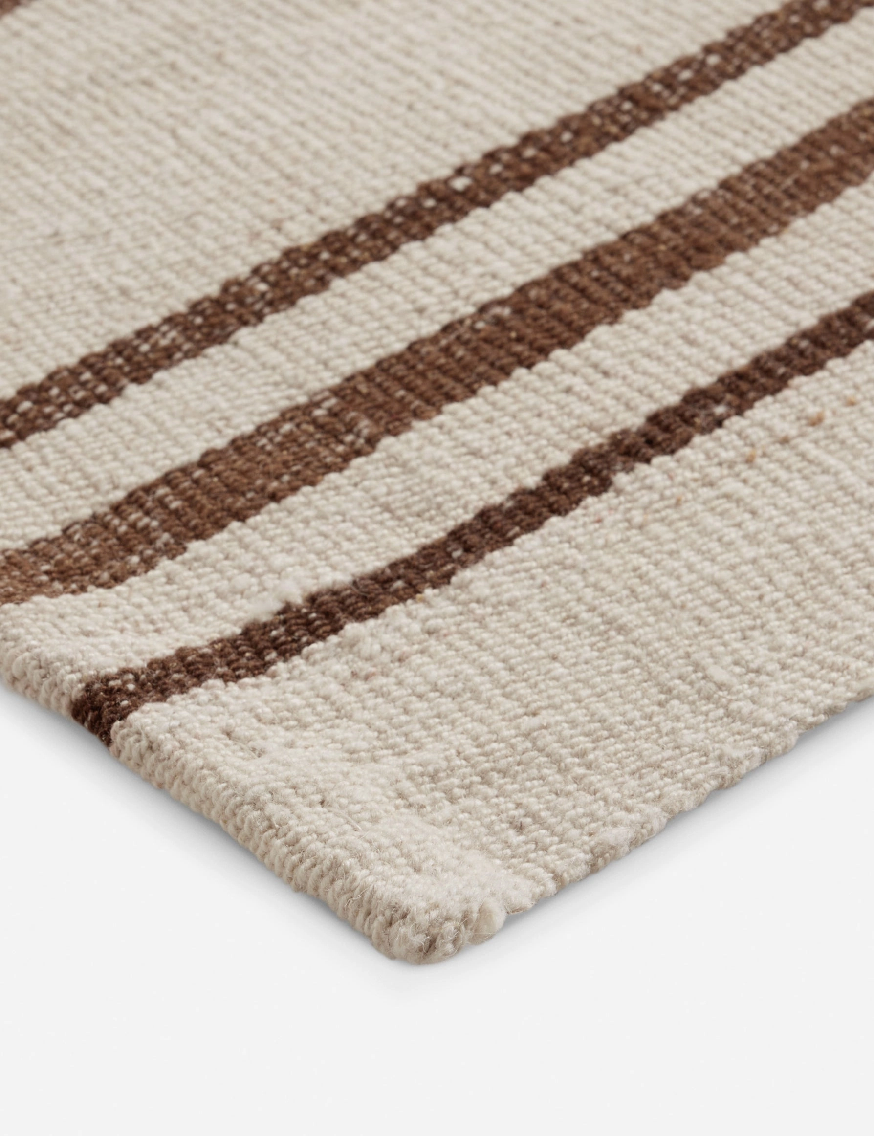 Vintage Kilim Flatweave Wool Rug No. 30. 4'4 x 7'3