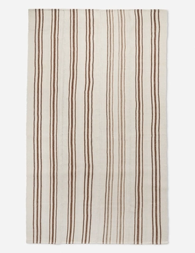 Vintage Kilim Flatweave Wool Rug No. 30. 4'4 x 7'3