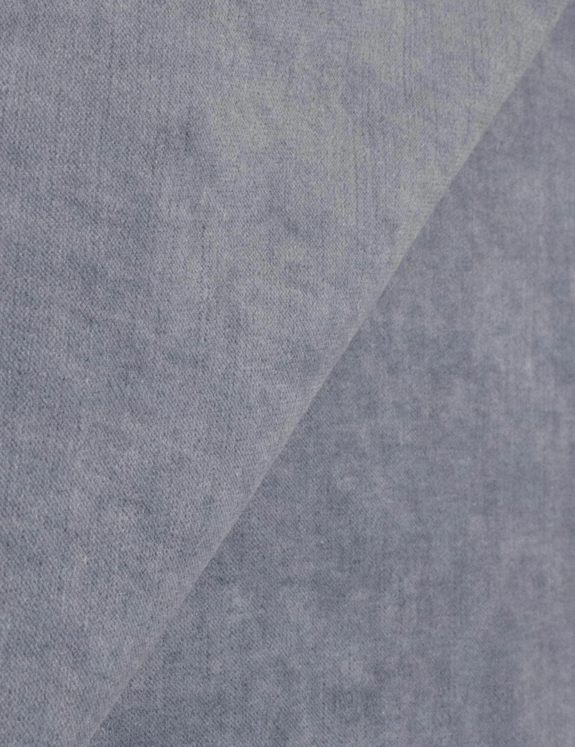 Vyolet Accent Chair