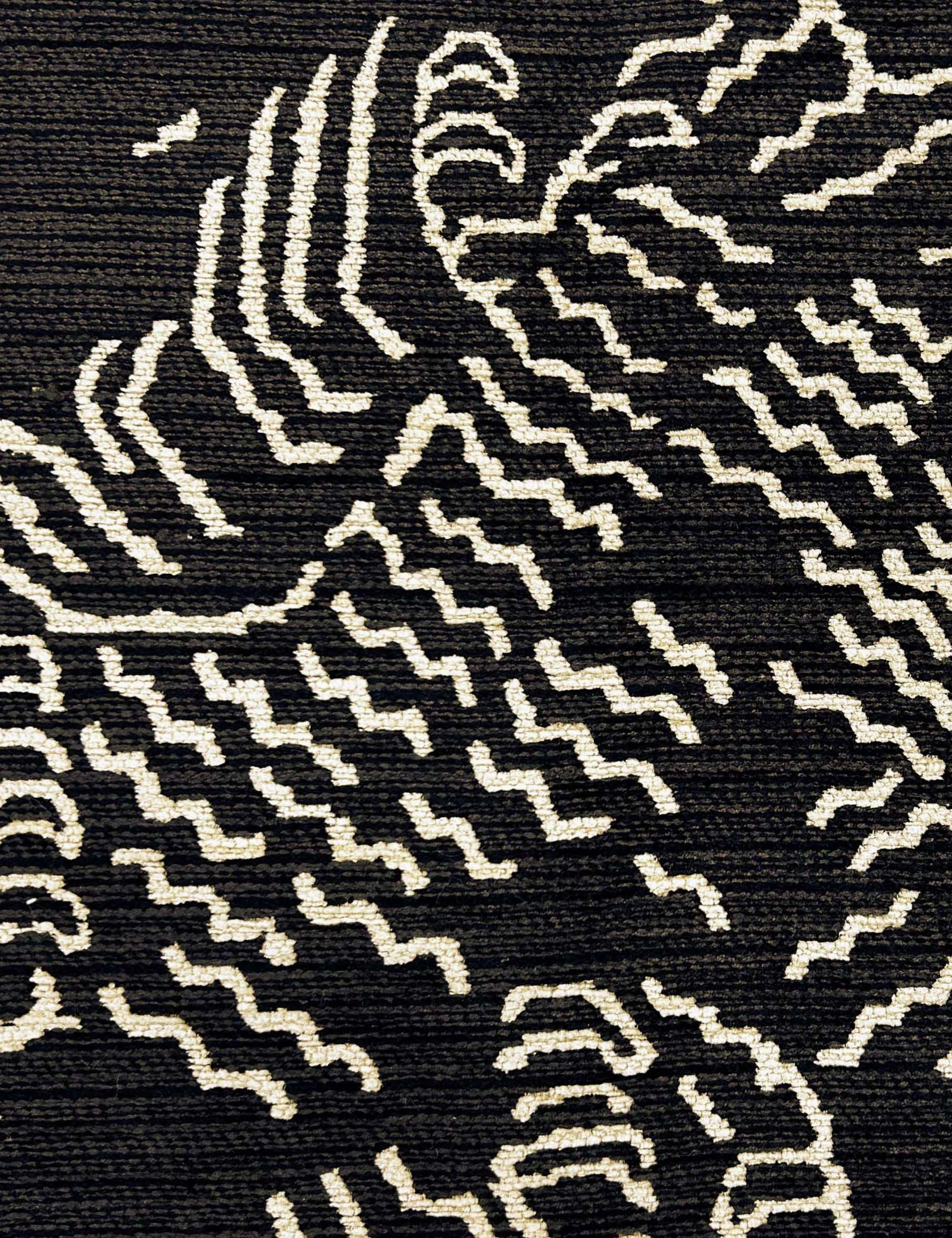 Vyolet Accent Chair