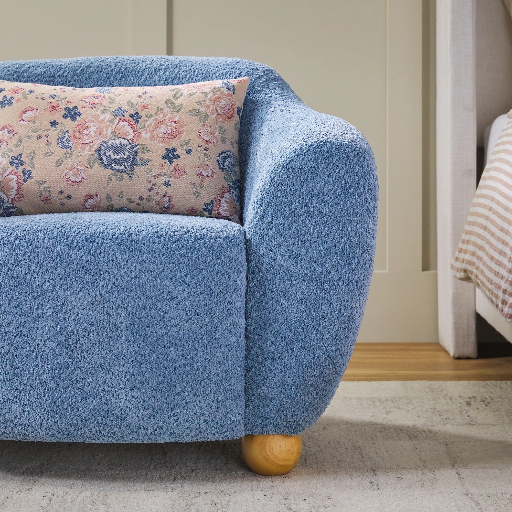 Walker Edison Contemporary Boucle Lounge Accent Chair
